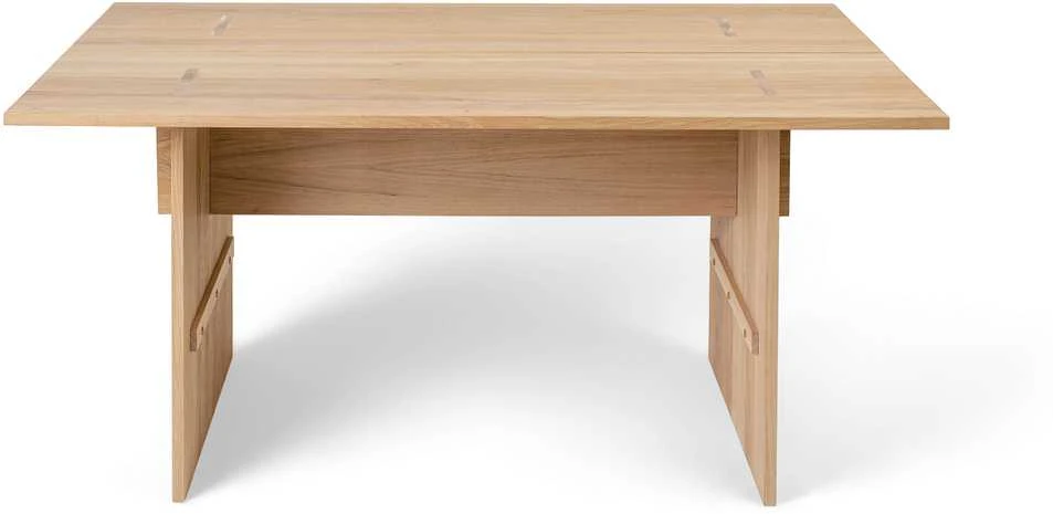 LUMA valgomasis stalas – natūralaus baltai pigmentuoto ąžuolo elegancija