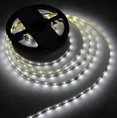 6W LED juosta 5000K 12V 60 LED/M