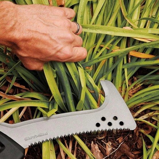 Fiskars Solid™ Kirtiklis Billhook su pjūklu 1051233