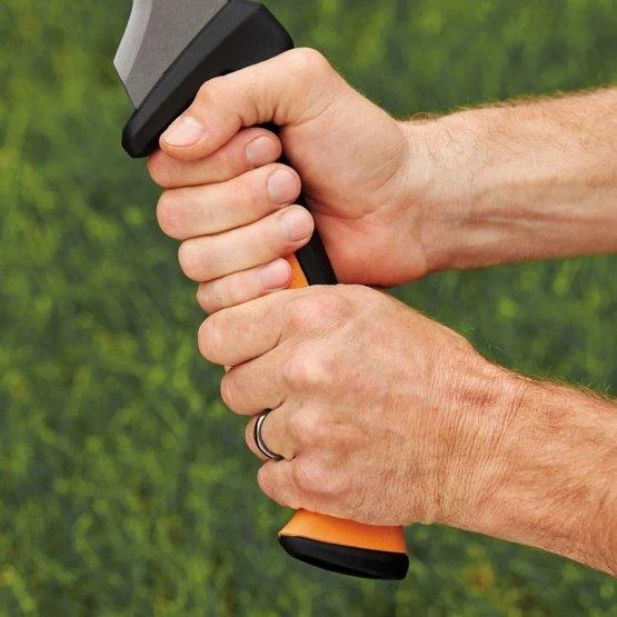 Fiskars Solid™ Mačetė- Kirvukas 1051236