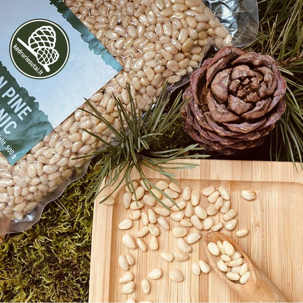 Kedrų riešutai 2kg.