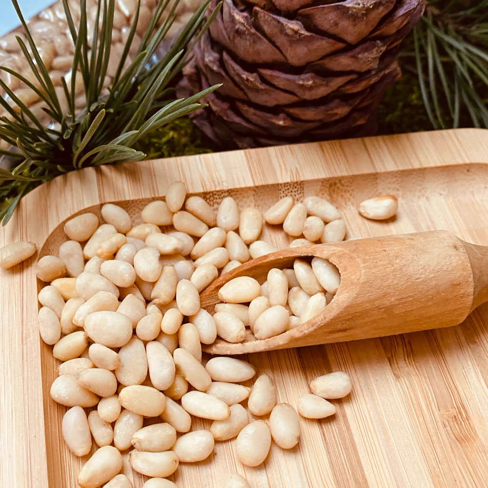 Kedrų riešutai 2kg.