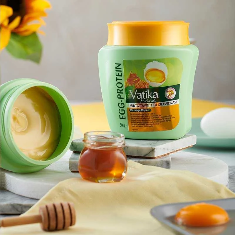 Kiaušinių baltymų ir karšto aliejaus plaukų kaukė Multivitamin, Dabur Vatika, 500g