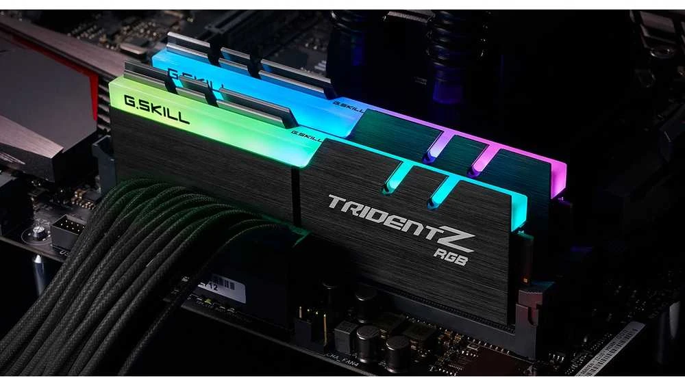RAM MEMORY DIMM 16GB PC28800 DDR4/K2 F4-3600C18D-16GTZR G.SKILL