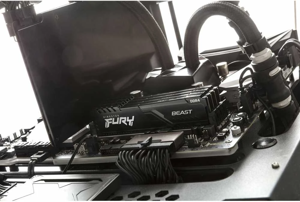 RAM KINGSTON 32GB 3200MHz DDR4 CL16 DIMM rinkinys iš 2 FURY Beast Juodas