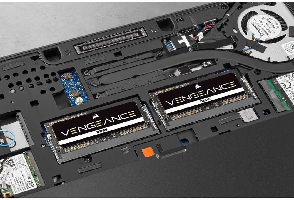 RAM 32GB PC 4800 CL40 CORSAIR KIT Vengeance RGB mažmeninė prekyba