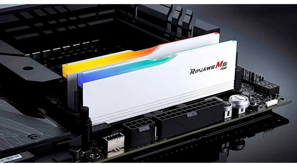 RAM 32GB PC 5200 CL40 G.Skill (2x16GB) 32-M5 RGB RM5RW