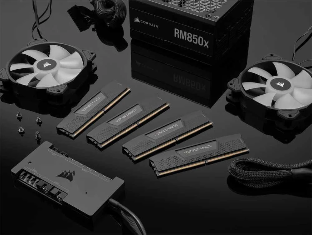 RAM CORSAIR VENGEANCE 32GB 2x16GB DDR5 6000MT/s DIMM Unbuffered 36-44-44-96 Std PMIC AMD EXPO Pilkas Heatspreader Juodas PCB 1.4V (Ekspozicinė prekė)