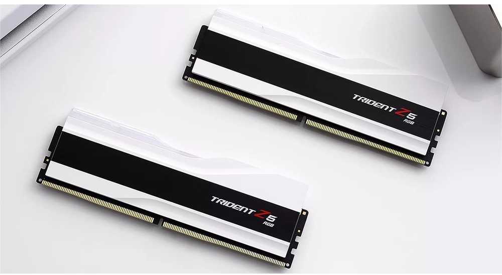 RAM G.Skill Trident Z5 RGB atmintis, DDR5, 48GB, 7200MHz, CL36 (F5-7200J3646F24GX2-TZ5RW)