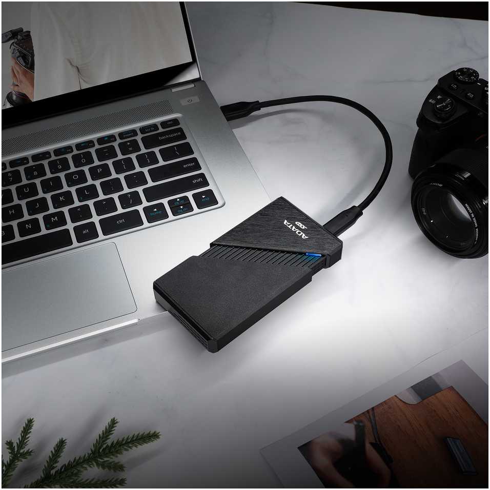 ADATA Išorinis kietasis diskas SSD SE920 4TB Juodas