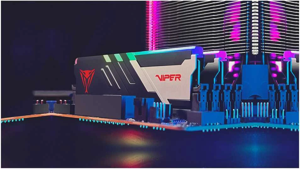 PATRIOT VIPER VENOM RGB 64GB 2X32GB DDR5 6000MT/s UDIMM rinkinys