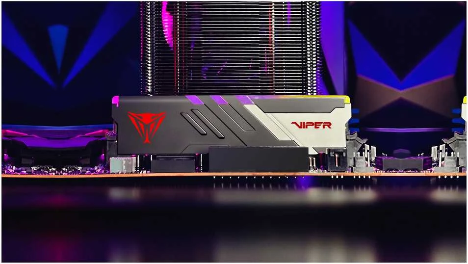 PATRIOT VIPER VENOM RGB 64GB 2X32GB DDR5 6000MT/s UDIMM rinkinys