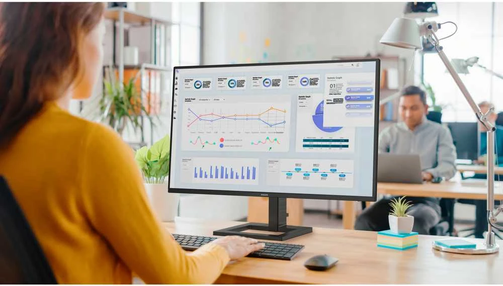 Monitorius Mmd monitoriai Ekranai PHILIPS 27E1N1900AE/00 27 colių IPS 4K UHD 60Hz 350cd/m2 4ms 2xHDMI2.0 USB Type-C PD65W USB šakotuvas Garsiakalbiai Aukščio reguliavimas.