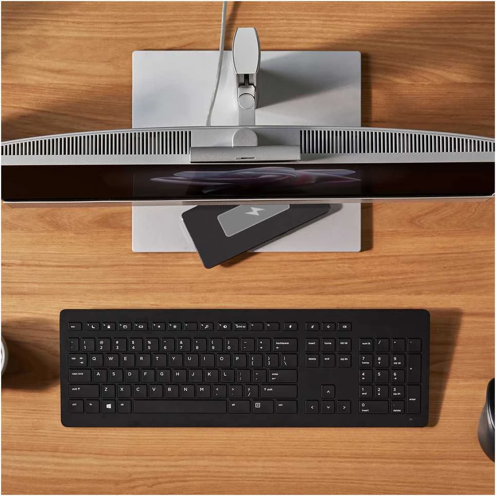Stacionarus kompiuteris HP ELITEONE 840 G9 AIO I7-14700 - 16G 512G W11P WIFI6E 23.8FHD NT