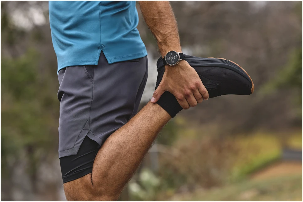 Išmanusis laikrodis Amazfit Active 3 Premium NFC Apex Sidabrinis