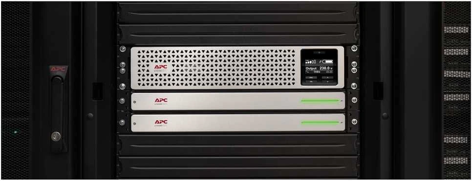 APC nešiojamas nepertraukiamo maitinimo šaltinis „Smart-UPS SRT Li-Ion 1000VA RM 230V“