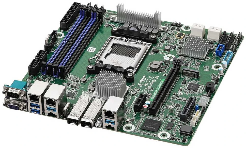 Asrock B650D4U3-2L2Q/BCM pagrindinė plokštė AMD B650 Express Socket AM5 micro ATX