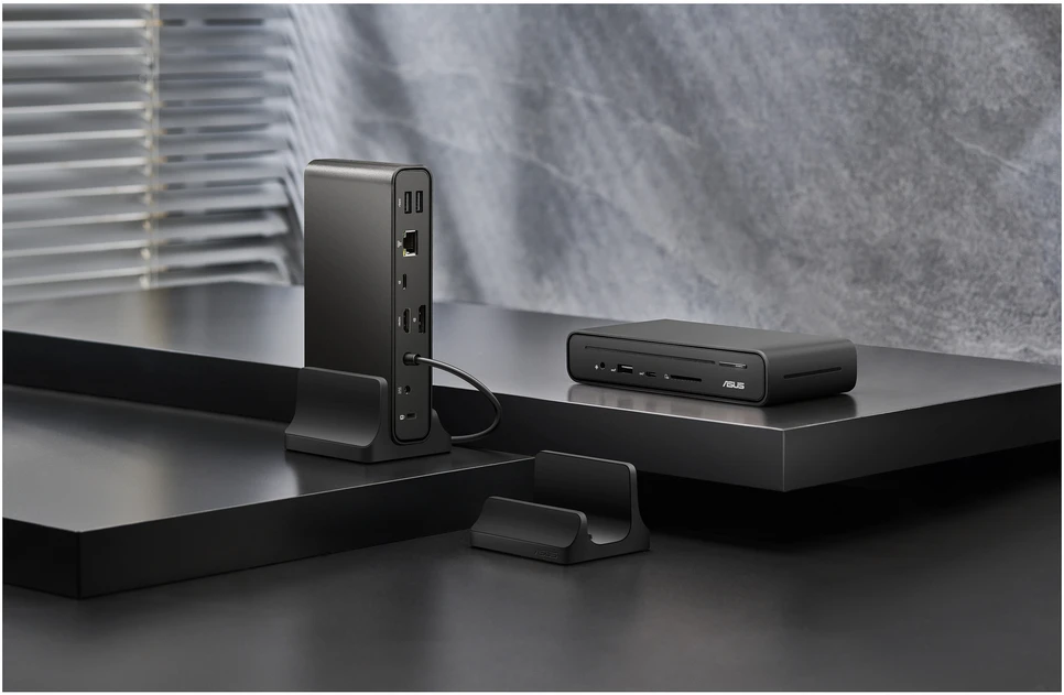 Asus | DC300 trijų ekranų USB-C dokas | 90XB08CN-BDS090 | DisplayPort jungčių kiekis: 1 | HDMI jungčių kiekis: 1 | Ethernet LAN