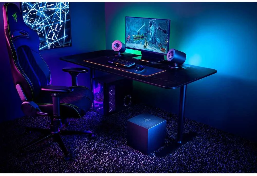 Kompiuterio kolonėlės Razer | Žaidimų garsiakalbiai su laidiniu žemųjų dažnių garsiakalbiu | Nommo V2 - 2.1 | Bluetooth | Juodas