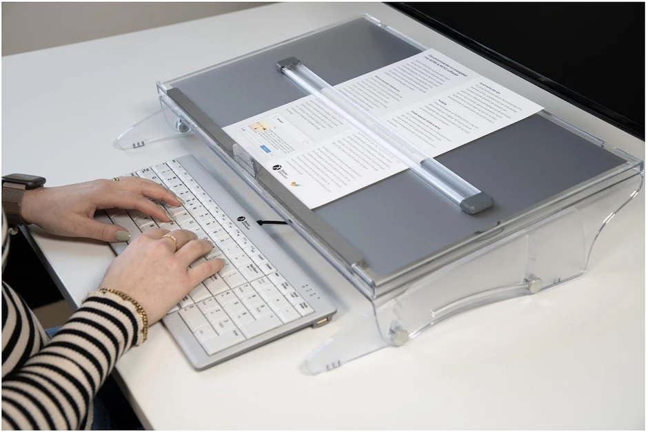 Bakker Elkhuizen BakkerElkhuizen Laikiklis na dokumenty FlexDesk 640 ComfortRead retail