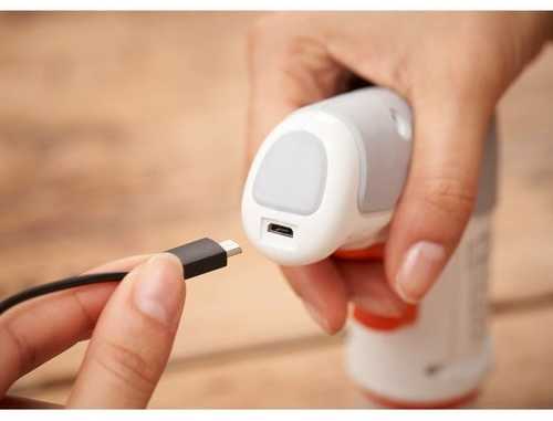 Black & Decker Juodas & Decker HEXDRIVER, cordless furniture screwdriver BCRTA01 (baltas/oranžinis, 3.6 volts)