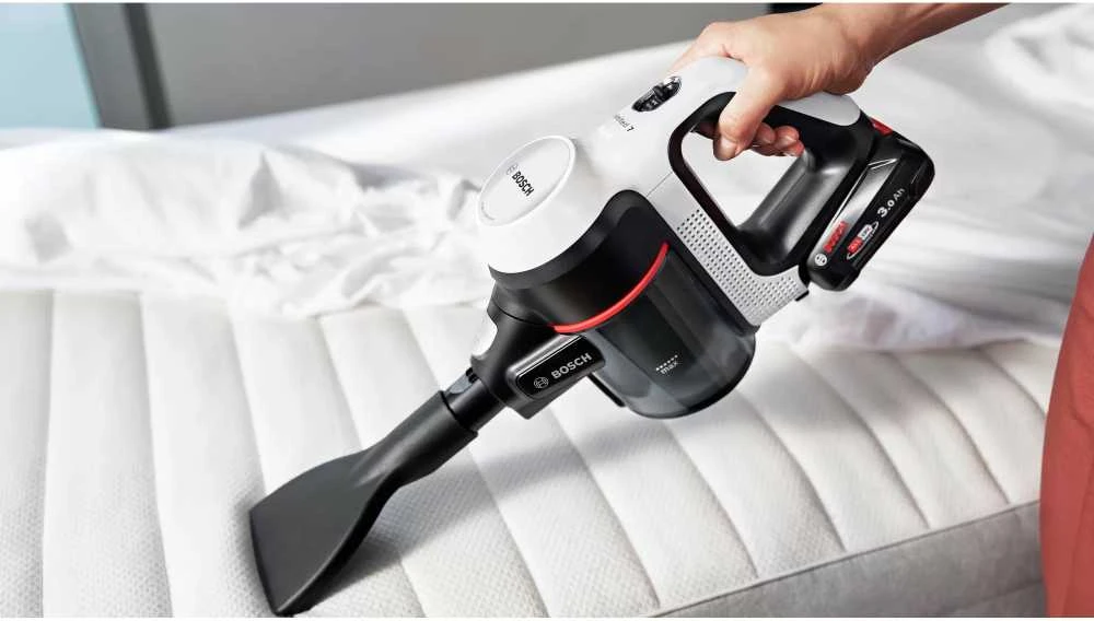 Bosch Įkraunamas dulkių siurblys Unlimited 7, Baltas (BBS711W)