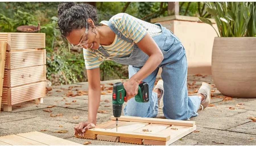 Akumuliatorinis dviejų greičių gręžtuvas-suktuvas Bosch EasyDrill 18V-40
