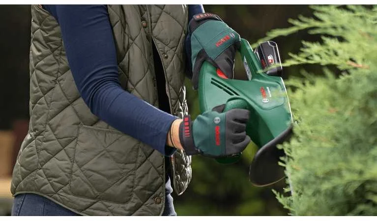Bosch Akumuliatorinis gyvatvorių žirklės EasyHedgeCut18V-52-13 be akumuliatoriaus ir kroviklio