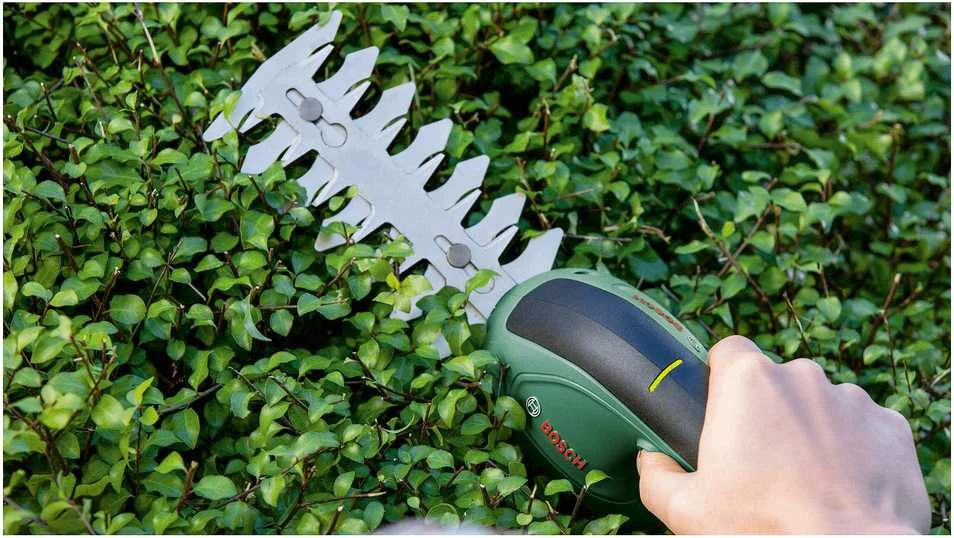 Bosch akumuliatorinės žolės ir krūmų žirklės EasyShear