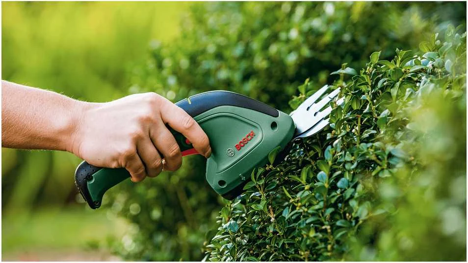 Bosch akumuliatorinės žolės ir krūmų žirklės EasyShear