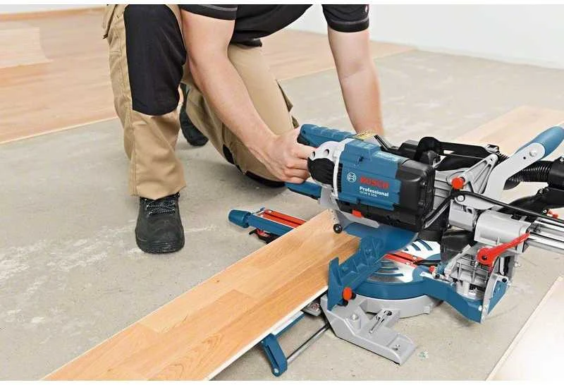 Bosch Stacionarus diskinis pjūklas GCM 8 SDE