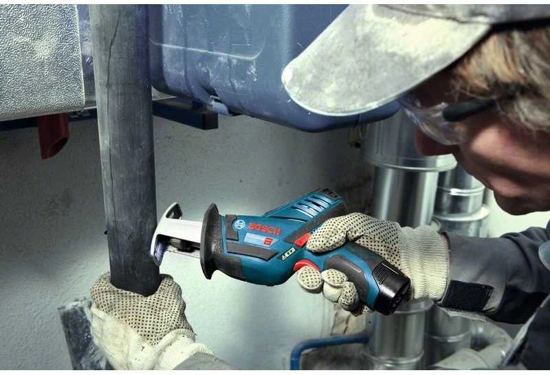 Bosch Universalus pjūklas GSA 12V-14, 2x3.0Ah