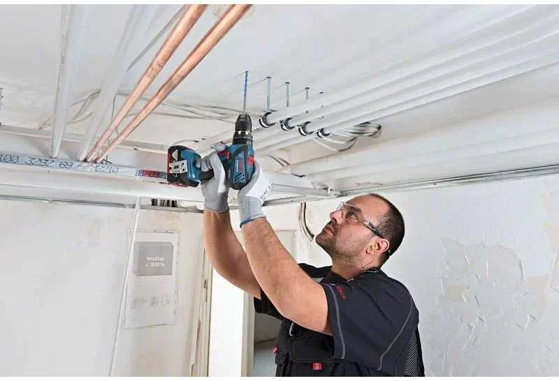 Bosch Akumuliatoriniai smūginiai gręžtuvai-suktuvai GSB 18V-28, be akumuliatoriaus ir kroviklio