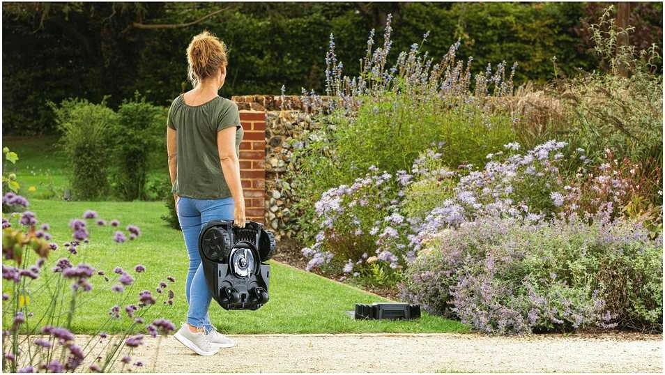 Vejos robotas Bosch Indego M 700