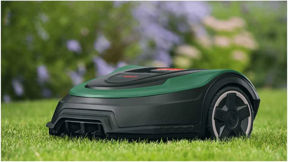 Vejos robotas Bosch Indego M 700