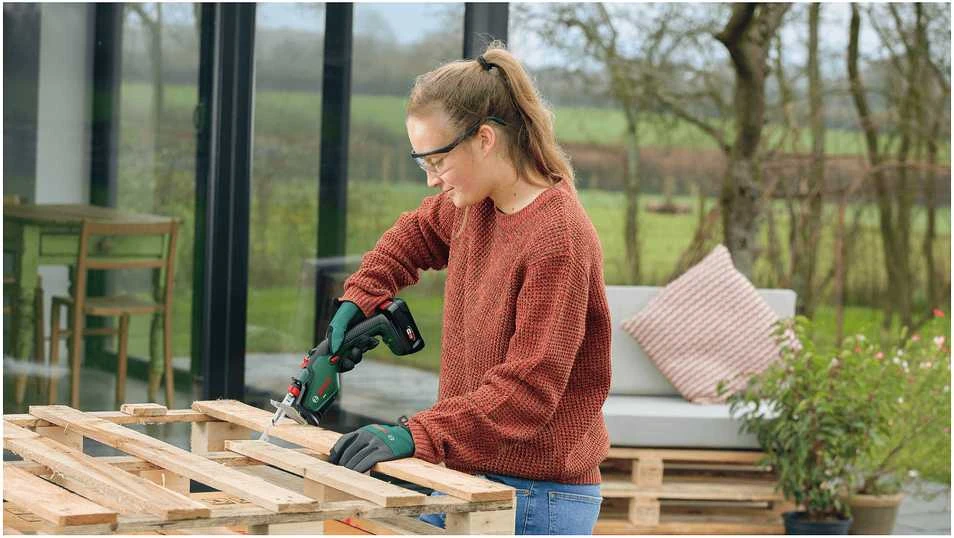 Bosch genėjimo pjūklas KEO 18 LI be akumuliatoriaus ir kroviklio