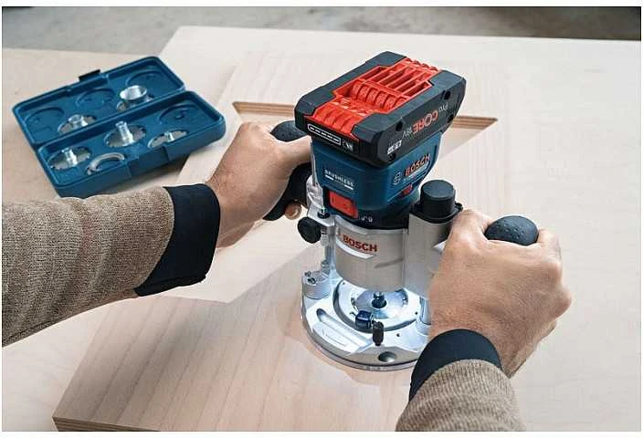 Akumuliatorinis frezeris BOSCH GKF 18V-8 Solo LB