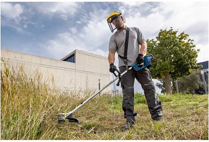 Akumuliatorinė žoliapjovė Bosch GFR 18V-23 PRO, be akumuliatoriaus ir kroviklio