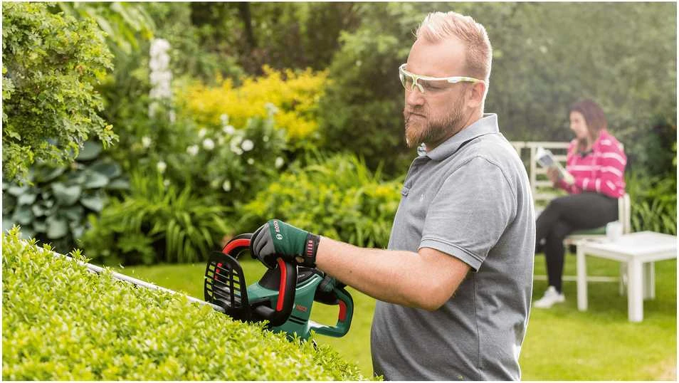 Bosch UniversalHedgeCut 50 Krūmapjovė 480W