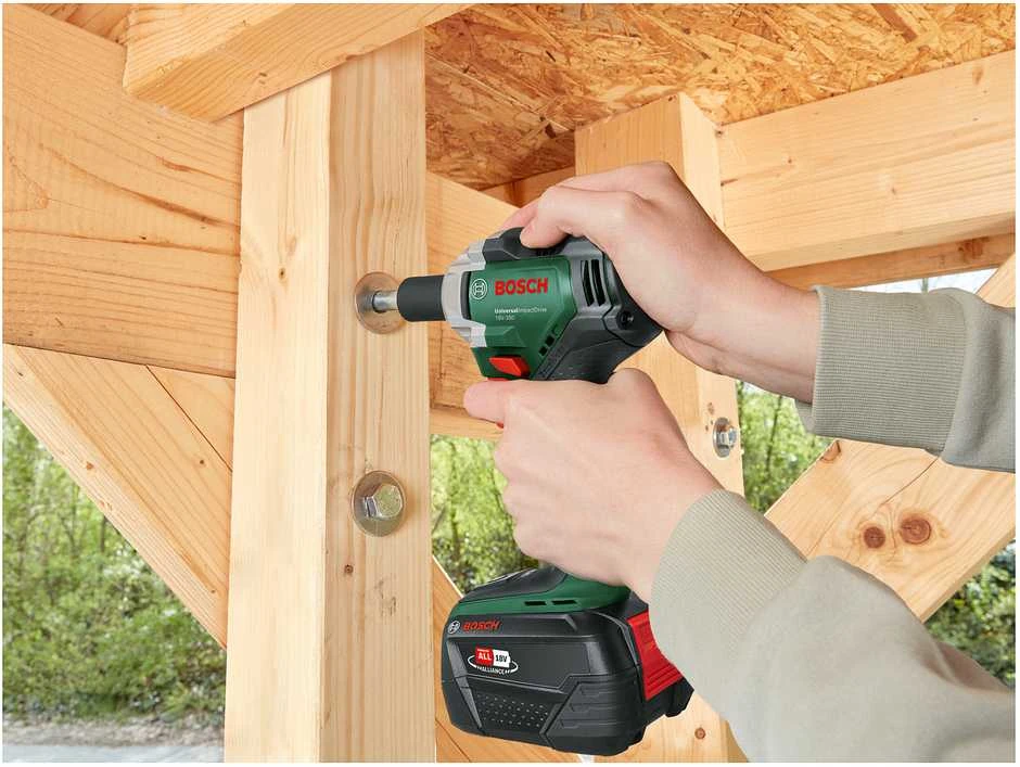 Bosch smūginis veržliasukis UniversalImpactDrive 18V-350 be akumuliatoriaus ir kroviklio + 3 sukimo galvutės