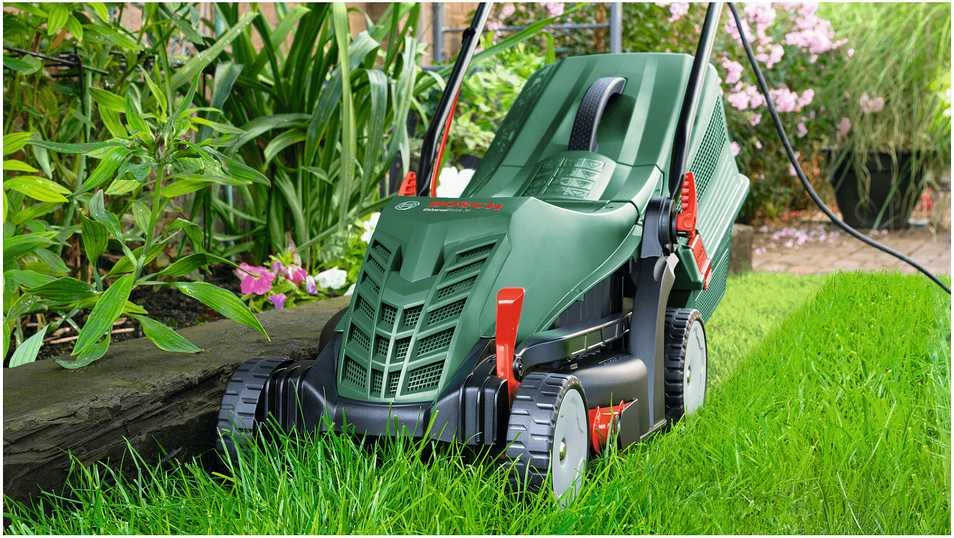 Bosch UniversalRotak 34-405 Žoliapjovė