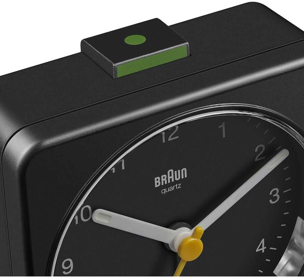 Braun BC 03 B kvarcinis žadintuvas analoginis juodas