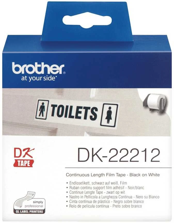 Originalus Brother DK-22212 nenutrūkstamo ilgio kino juostos stiliaus etikečių ritinėlis – juodos raidės baltame fone, 62 mm.