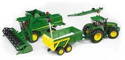 Žaislinis kombainas Bruder John Deere (02132)