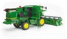 Žaislinis kombainas Bruder John Deere (02132)