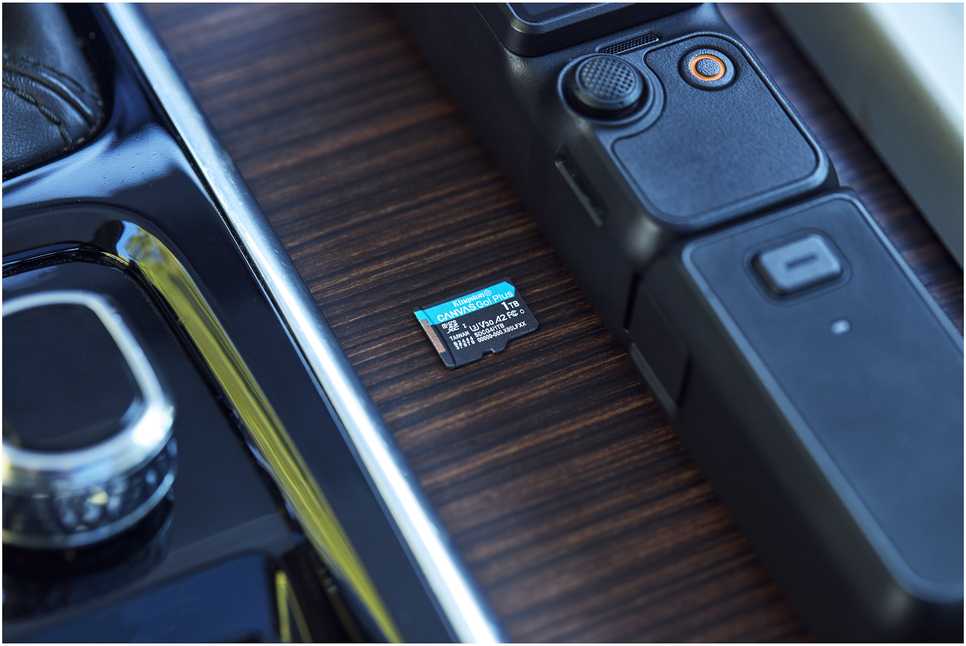 „Kingston Technology 1TB Micro SDXC Canvas Go Plus Gen4 200R A2 U3“ atminties kortelė be ADP