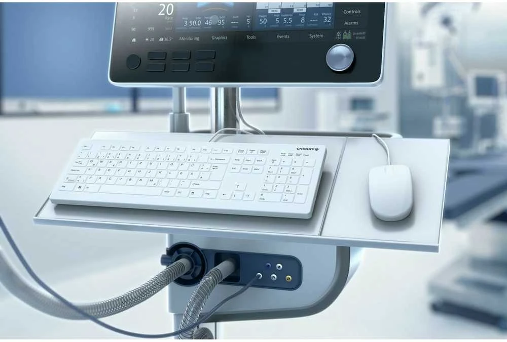 Cherry „ActiveKey Medical“ klaviatūra C8112 – plokščio dizaino IP68 apsauginis dangtelis