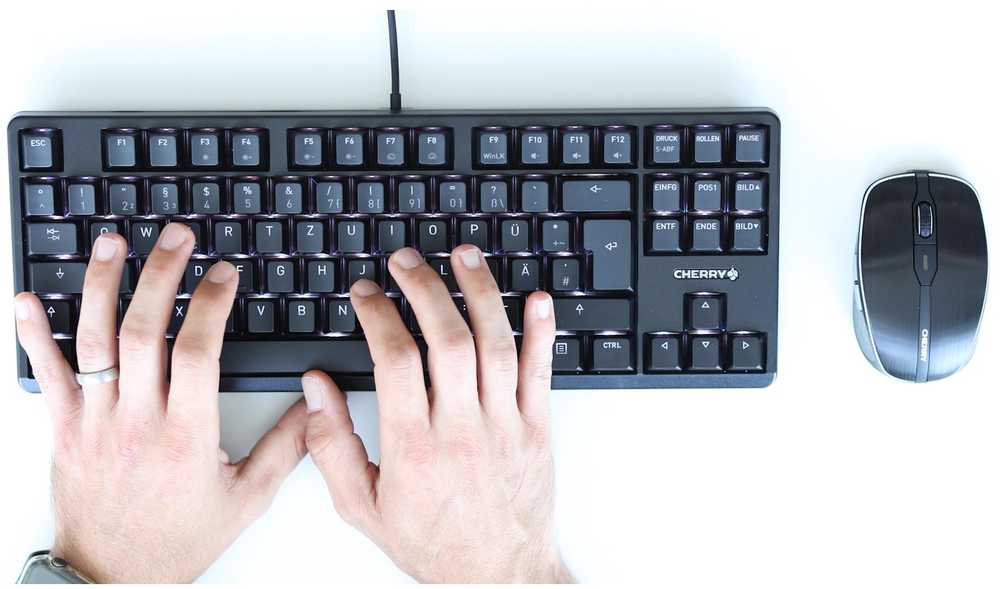 Klaviatūra CHERRY G80-3000N RGB TKL MX tylūs raudoni jungikliai, EU-išdėstymas, juodas