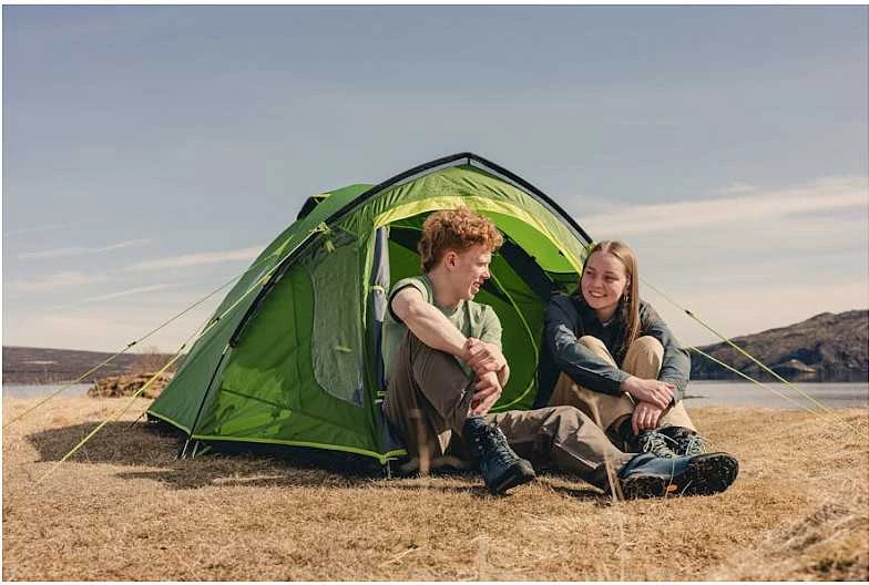 Coleman palapinė „Darwin BlackOut Plus“