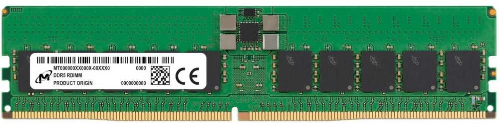 Micron 32GB DDR5 RDIMM atminties modulis iš viršaus